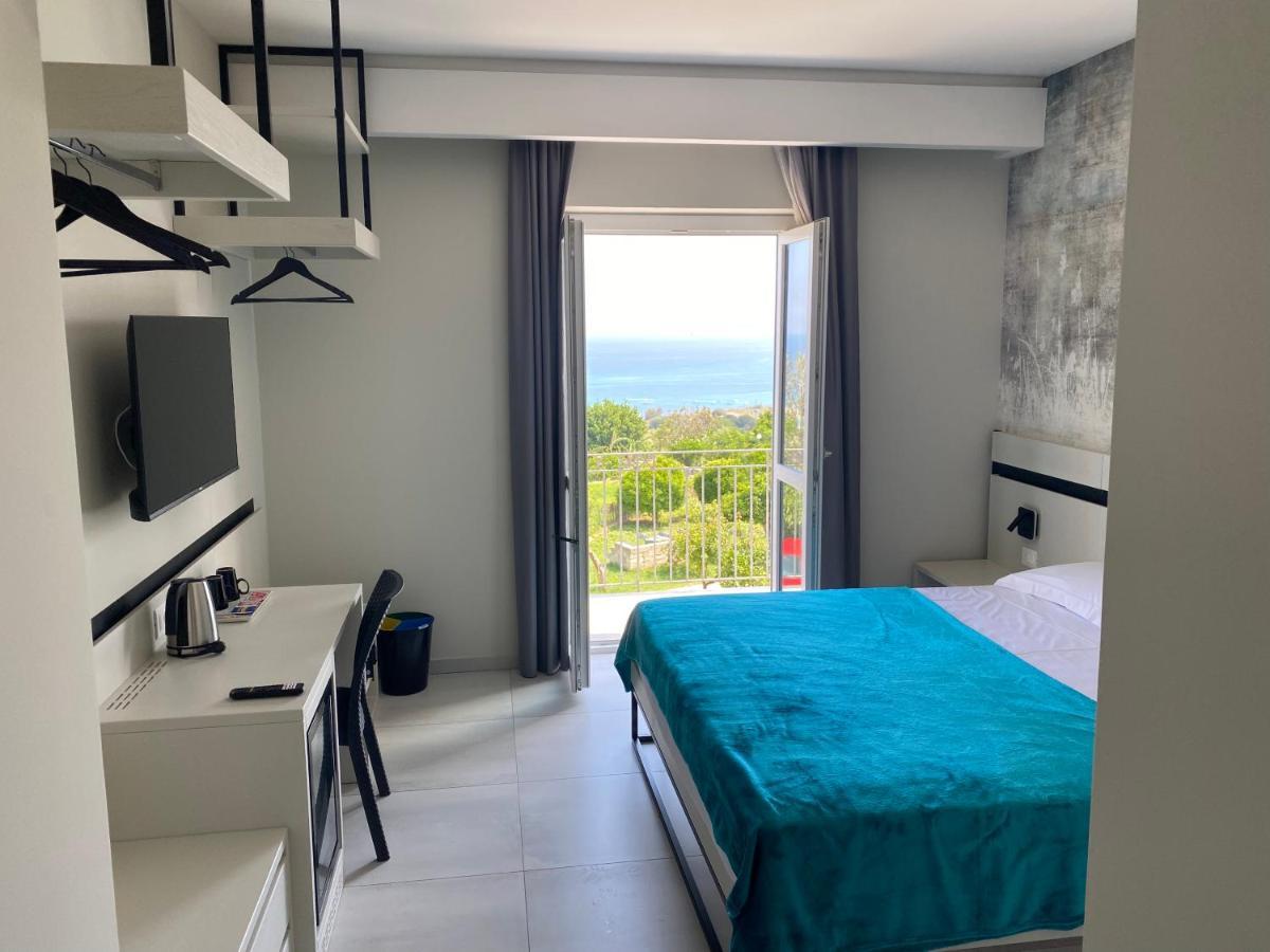 Gabriel Holidays Tropea Luaran gambar