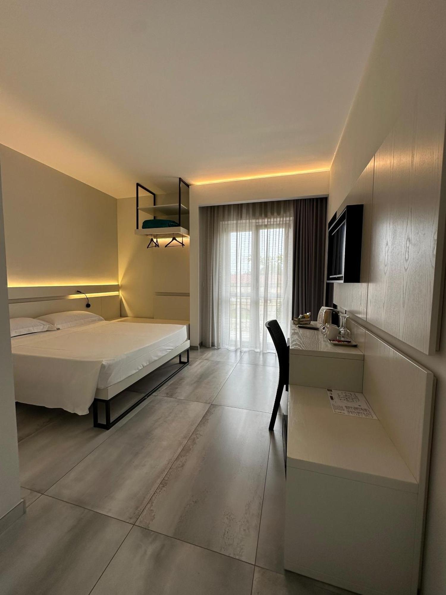 Gabriel Holidays Tropea Luaran gambar